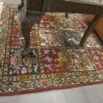 713 2304 ORIENTAL RUG